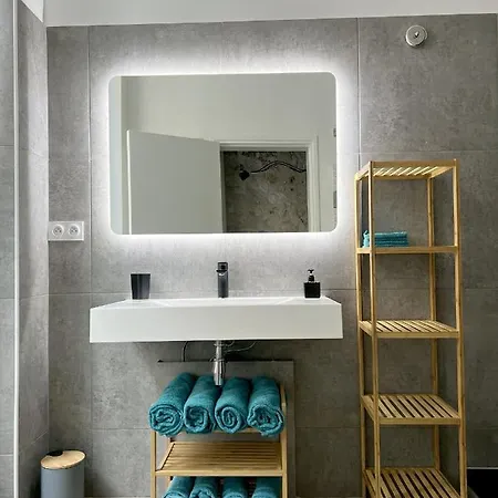 Marais 2 2 Salles De Bain - Jacuzzi ! Apartment